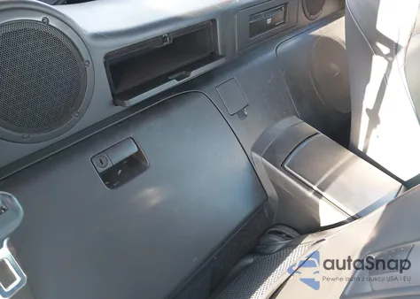 2005 Nissan 350Z Anniversary Edition z USA, uszkodzony, nr VIN JN1AZ34D15M606760